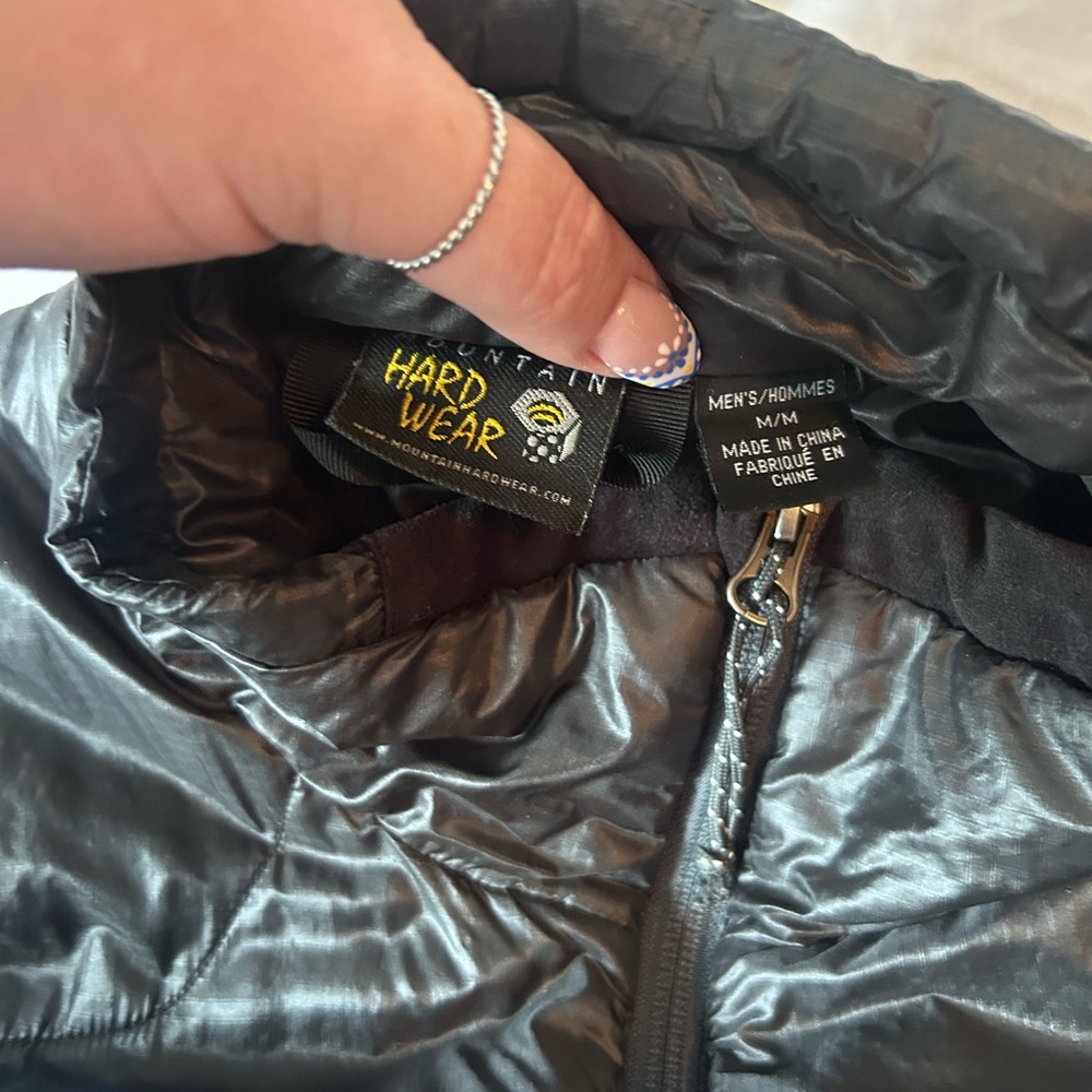 Mountain Hardwear Charcoal Puffer Jacket - Picture 3 of 4